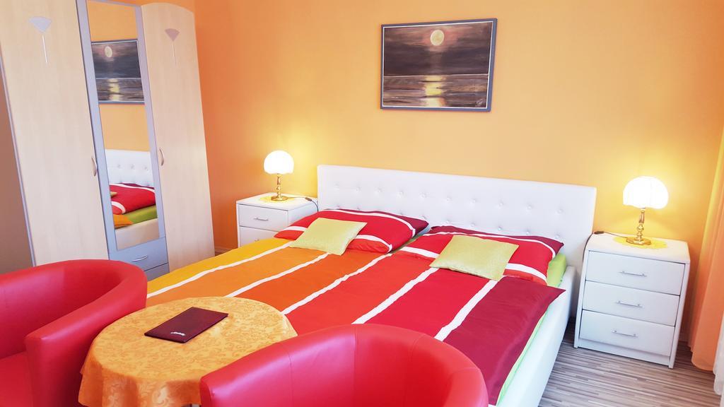 Gaestezimmer Wurm Monchhof Phòng bức ảnh