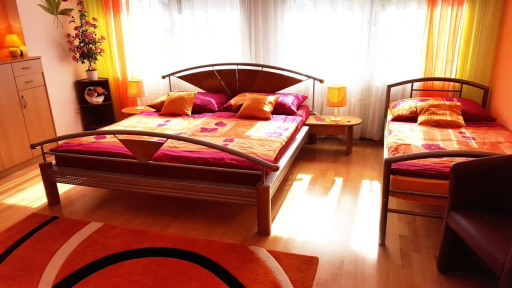 Gaestezimmer Wurm Monchhof Phòng bức ảnh